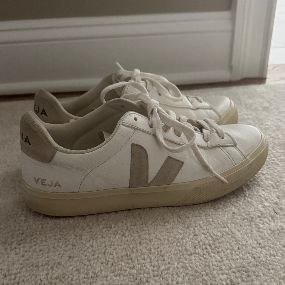 Veja Off-White and Beige Sneakers
